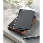 Powerbank mit Ladestation – Vorderansicht