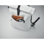 15″ Rolltop-Rucksack PU – im praktischen Einsatz