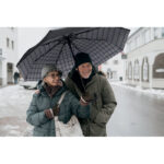 23″ faltbarer Regenschirm – Vorderansicht