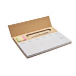 125-seitiger Wochenplaner mit Stift, Lineal und Haftnotizen als Werbeartikel mit Logo