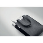 Kleine Tasche RPET-Filz Grau, Detailaufnahme des Materials