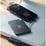 Magnetische Powerbank 2500 mAh mit markiertem Druckbereich für Ihr Logo