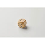 Spielwürfel Schima-Holz Ø 3cm, geöffnet dargestellt