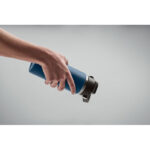Isolierflasche 500 ml Blau, geöffnet dargestellt