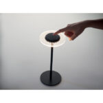 USB-Tischlampe Eisen – Rückansicht