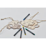 Holzanhänger-Set, Detailaufnahme des Materials