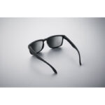 Festival-Sonnenbrille UV400 Silber, geöffnet dargestellt