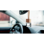 Auto Aroma Diffusor 5ml im praktischen Einsatz