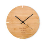 Wanduhr Bambus mit markiertem Druckbereich für Ihr Logo