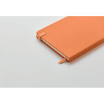 DIN A5 Notizbuch PU Orange, Detailaufnahme des Materials