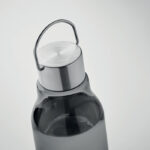 Tritan Renew™-Flasche 800 ml Grau, Detailaufnahme des Materials