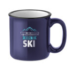 Keramische vintage beker Blau mit markiertem Druckbereich für Ihr Logo