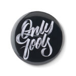 Badge mit Make-up Spiegel von oben