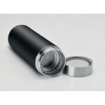 Doppelwandige Trinkflasche Schwarz, Detailaufnahme des Materials