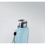 RPET-Flasche 500ml Blau, Detailaufnahme des Materials