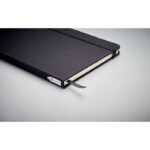DIN A5 Notizbuch 600D RPET Schwarz, Detailaufnahme des Materials