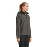 RACE Softshell-Kapuzenjacke Damen Schwarz – Seitenansicht